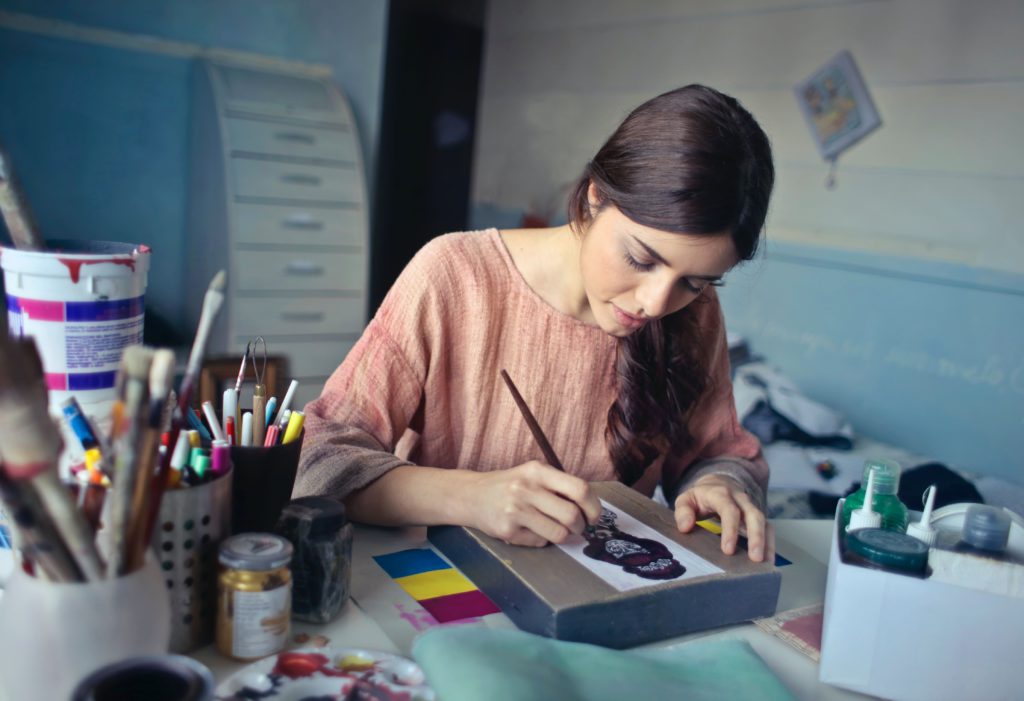 A girl drawing artwork