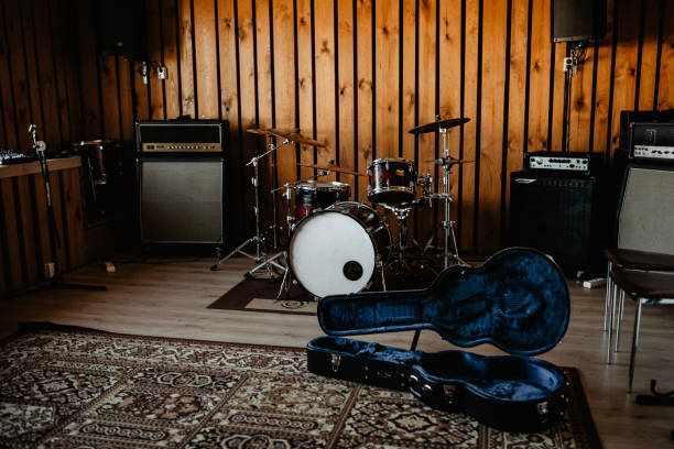 Where can I find free beats or instrumentals? Photo of instruments.