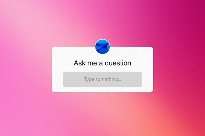 How to run an interactive Q&A session on Instagram Stories. Ask me a question box example on Instagram.
